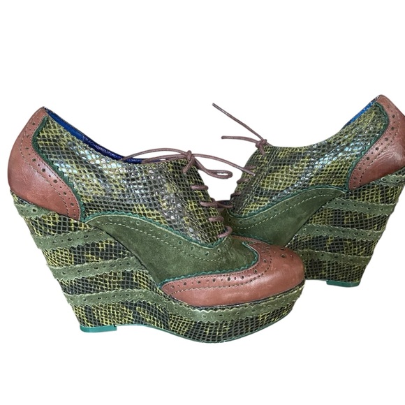 Poetic License Wild Safari Green Brown Leather Oxford Wedge Platform Heels 39 - Picture 6 of 10